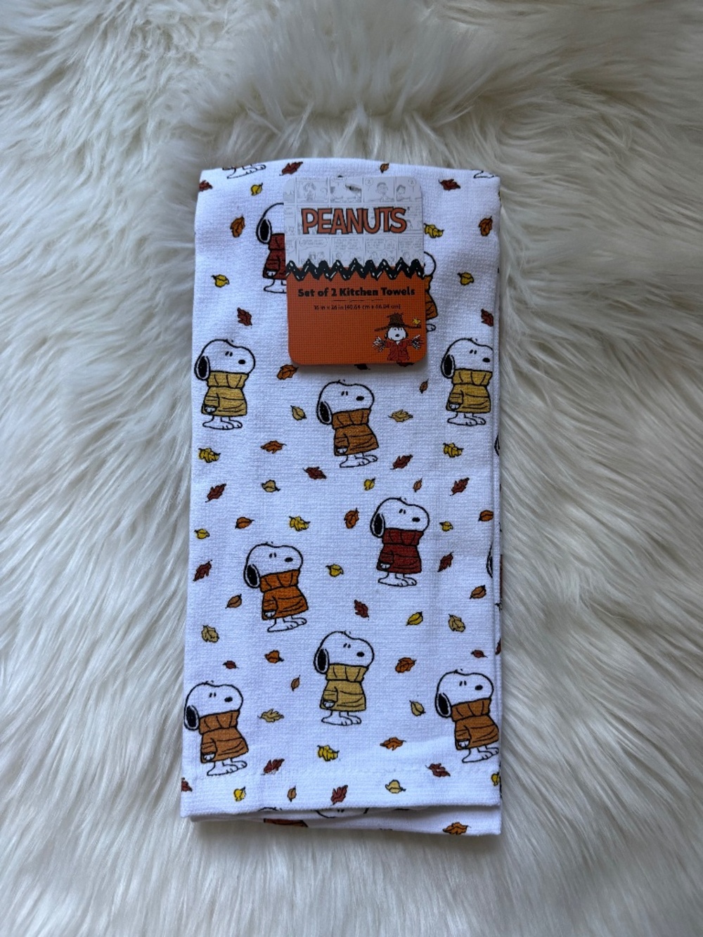 Set of 2 Snoopy Fall Kitchen Towels